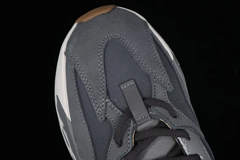 All Categories Ad Yeezy Coconut Series G Version Ad Yeezy Boost 700 "Magnet" FV9922 Kanye Coconut 700 3M Reflective Running Shoes